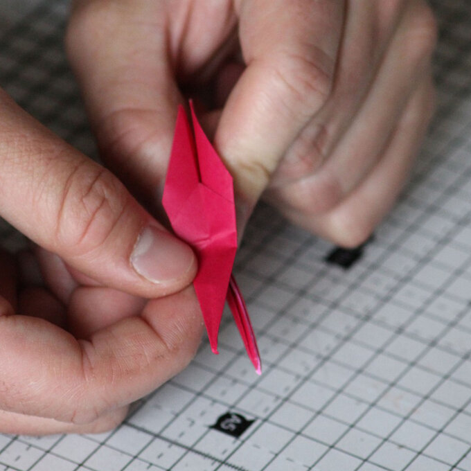 origami-baubles-11a.jpg?sw=680&q=85