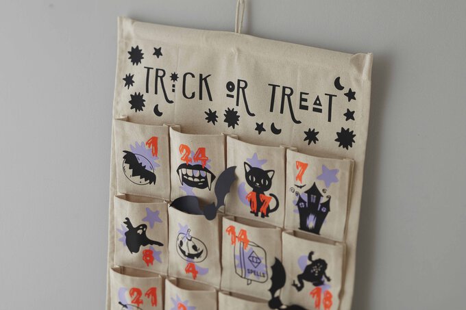 cricut_how-to-make-a-halloween-advent_hero.jpg?sw=680&q=85
