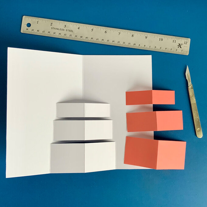 idea_pop-up-birthday-card_step3.jpg?sw=680&q=85