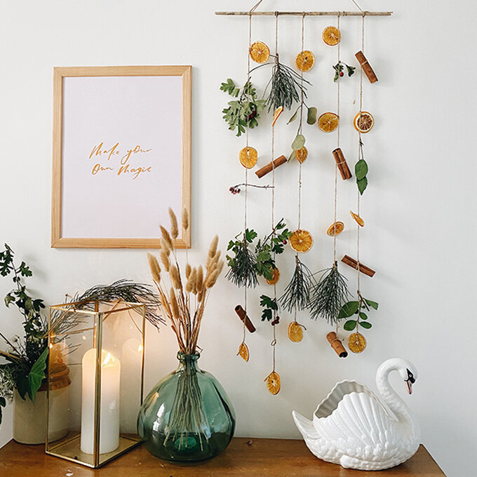 sustainable-festive-wall-hanging-hero.jpg?sw=680&q=85
