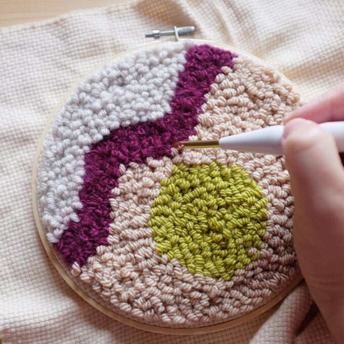 how_to_make_a_collection_of_punch_needle_hoop_art_pn_25.jpg?sw=680&q=85