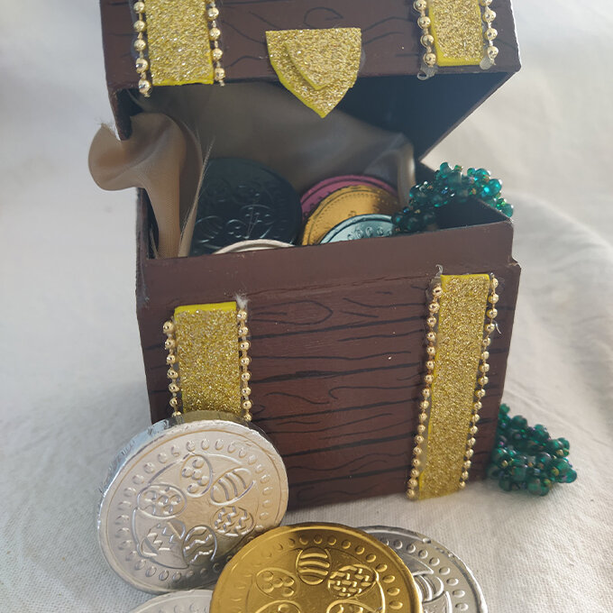 artisan-ailidh-clark-easter-chest.jpg?sw=680&q=85