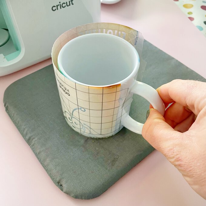 craft-mug-step-12.jpg?sw=680&q=85