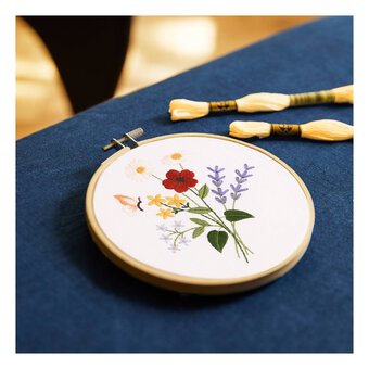 DMC Sumptuous Summer Flowers Embroidery Kit