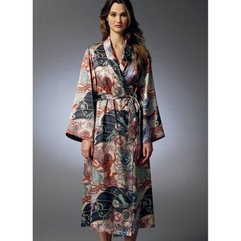 Vogue Sleepwear and Robe Sewing Pattern V8888 (6-14)